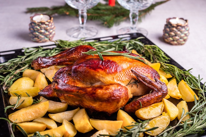 Arrosto Ripieno (Gefüllte Gans auf italienische Art) ist ein kulinarisches Highlight gans-kartoffeln-rosmarin - Arrosto Ripieno (Gefüllte Gans auf italienische Art)