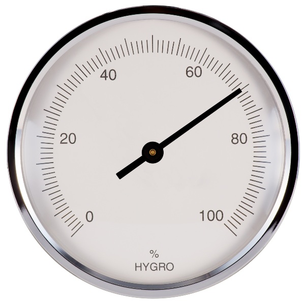 Hygrometer zeigt 70% an